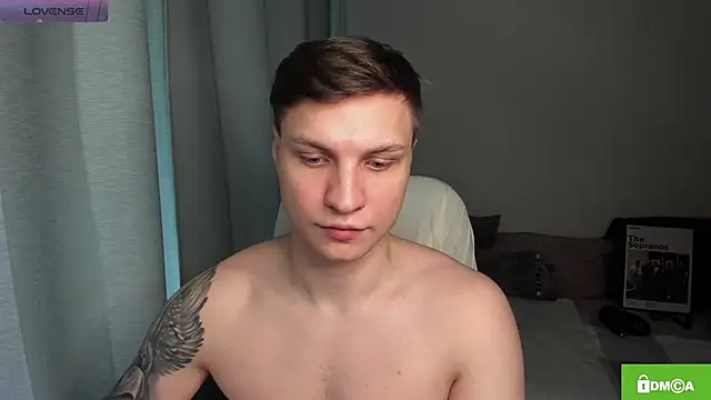 Snapshot of handsome_guy01 chatting on May 26, 2:59 pm handsome guy01 online show from May 26, 2:59 pm