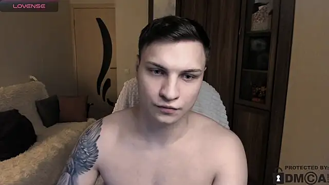 handsome guy01 online show from November 8, 5:44 am