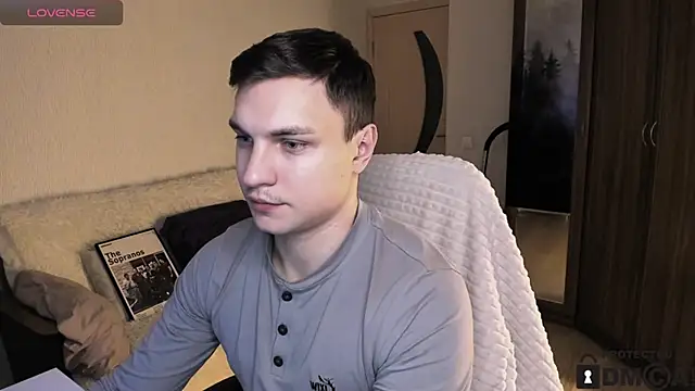 handsome guy01 online show from October 18, 2:24 am