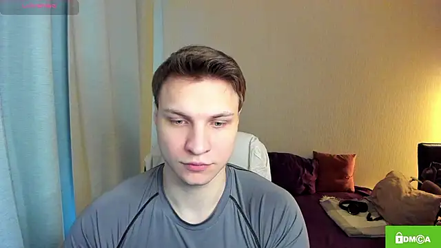 handsome guy01 online show from March 26, 6:33 am