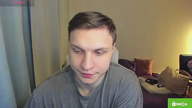 handsome guy01 online show from March 25, 4:39 pm