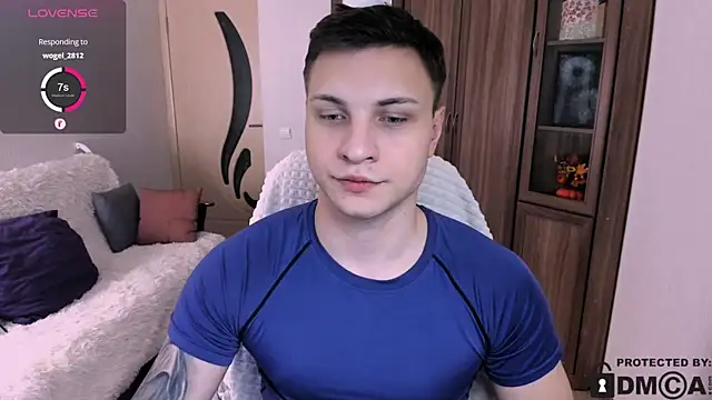 handsome guy01 online show from November 3, 1:22 am