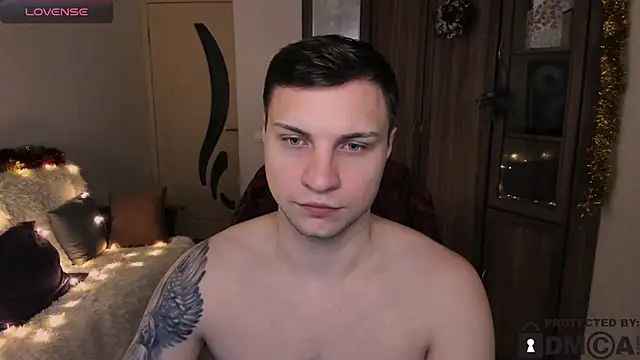 handsome guy01 online show from November 28, 12:05 pm