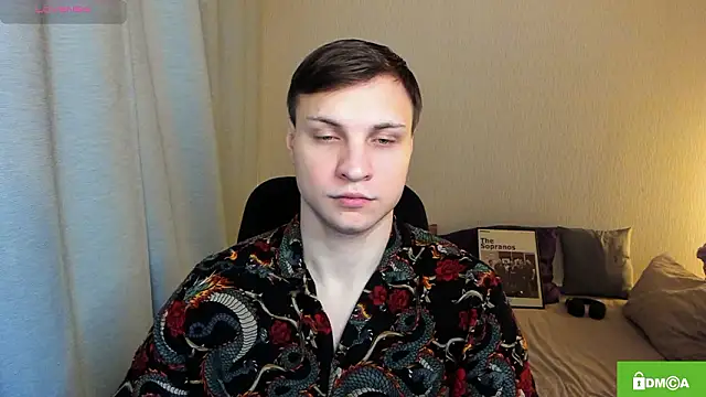 handsome guy01 online show from February 22, 9:49 pm