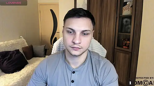 handsome guy01 online show from October 30, 6:38 pm