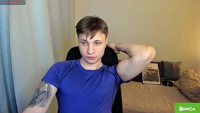 handsome guy01 online show from February 16, 3:05 am