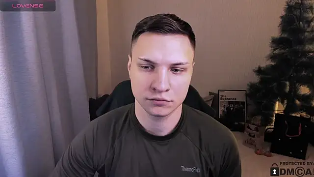 handsome guy01 online show from January 8, 1:00 am