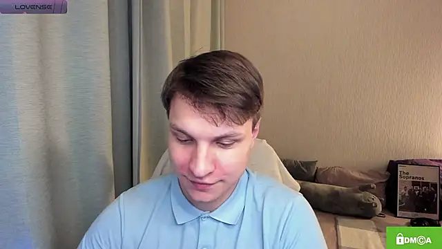 Snapshot of handsome_guy01 chatting on June 11, 10:18 pm handsome guy01 online show from June 11, 10:18 pm