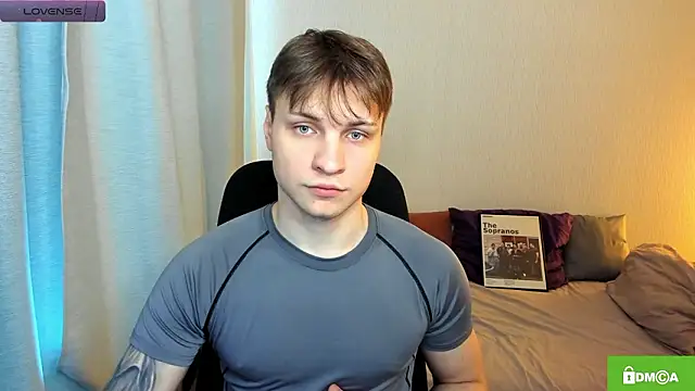 handsome guy01 online show from February 10, 12:26 pm