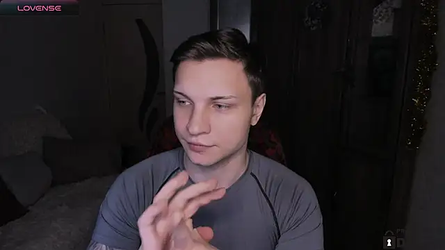 handsome guy01 online show from December 20, 1:52 am