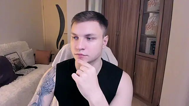 handsome guy01 online show from September 19, 1:53 am