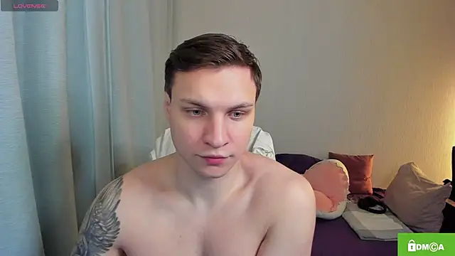 handsome guy01 online show from April 2, 7:20 pm