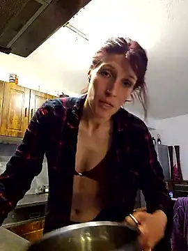 Lenchen  online show from March 28, 8:43 pm