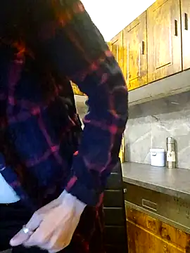 Lenchen  online show from March 24, 8:53 pm