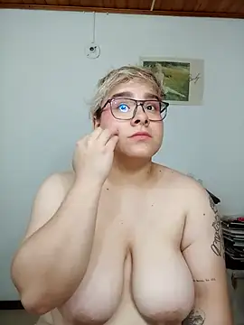 amalia love online show from November 22, 11:03 pm