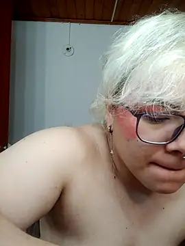 amalia love online show from October 30, 6:34 am