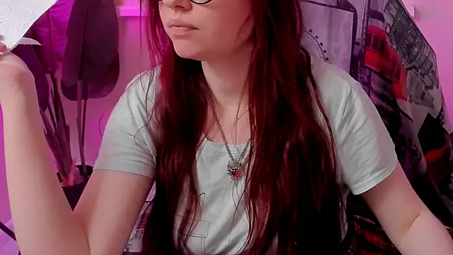 CarolGiggly online show from April 2, 10:49 pm