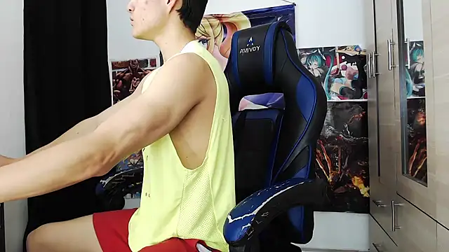 Snapshot of sr_jaeger chatting on November 30, 3:24 pm sr jaeger online show from November 30, 3:24 pm