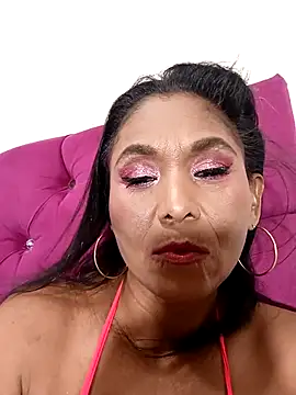 tiffany Bitch online show from March 20, 11:28 pm