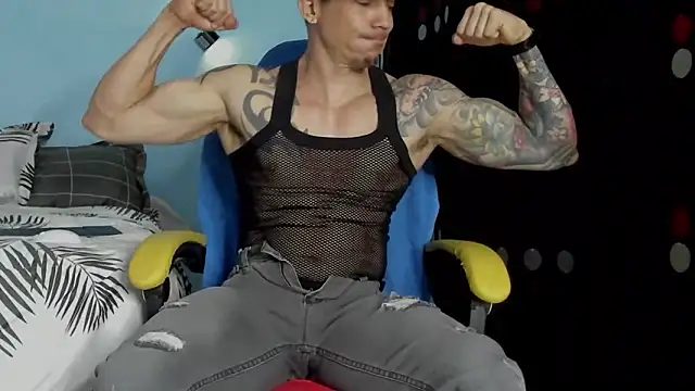 Alex motta online show from February 14, 4:02 am