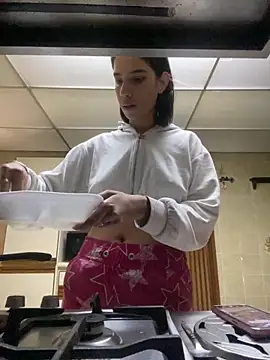 Praga Pink online show from April 19, 2:56 am