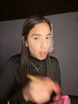 Praga Pink online show from March 25, 3:39 am