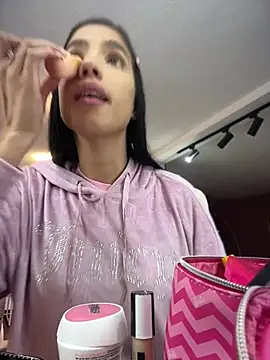 Snapshot of Praga_Pink chatting on June 12, 6:11 am Praga Pink online show from June 12, 6:11 am