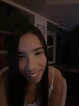 Praga Pink online show from April 29, 1:10 am