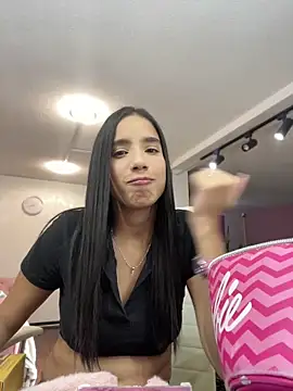 Praga Pink online show from April 14, 6:29 am