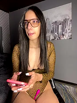 Praga Pink online show from December 15, 8:53 am