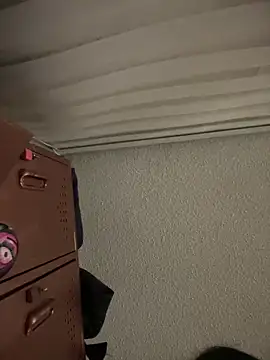 Praga Pink online show from November 16, 12:37 am