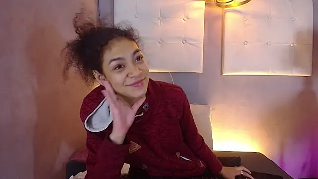 Aurora ath online show from February 11, 8:20 pm