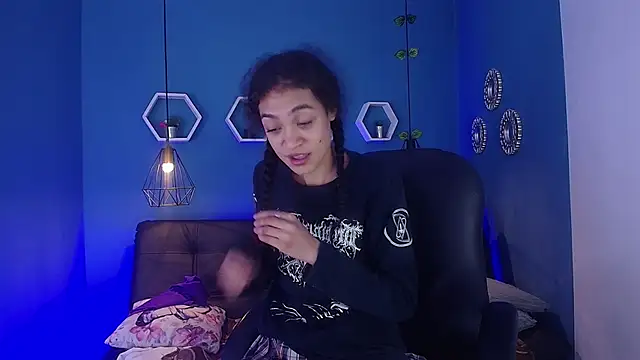 Aurora ath online show from February 10, 2:21 am