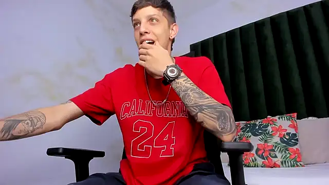 Snapshot of Adam_hard_ chatting on March 5, 8:42 pm Adam hard  online show from March 5, 8:42 pm