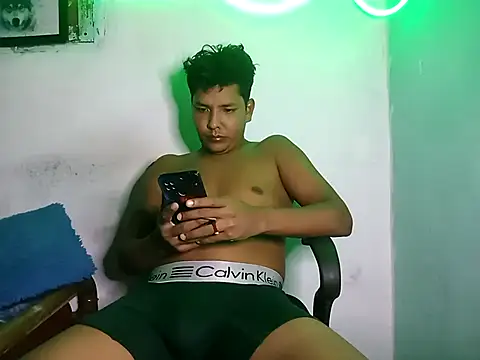 628-andrew online show from September 15, 10:32 pm