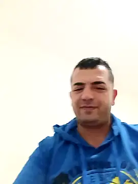 Snapshot of cshn001 chatting on December 28, 8:04 pm cshn001 online show from December 28, 8:04 pm