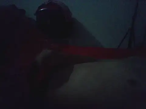 Snapshot of novilho18piroc chatting on May 17, 3:17 am novilho18piroc online show from May 17, 3:17 am