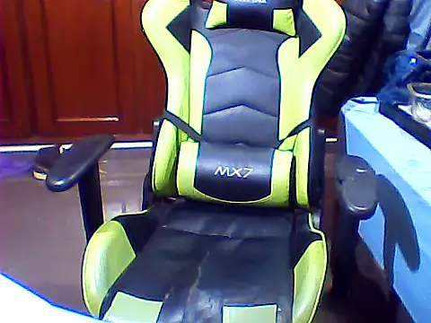 SOLESFETISHBR online show from February 19, 8:22 am