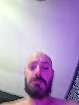 Snapshot of kjs_daddy123 chatting on December 5, 9:30 am kjs daddy123 online show from December 5, 9:30 am