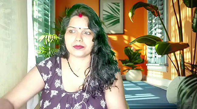 mamoni91 online show from February 22, 3:56 am