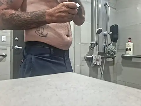 Cantufamily1979 online show from November 16, 7:35 am