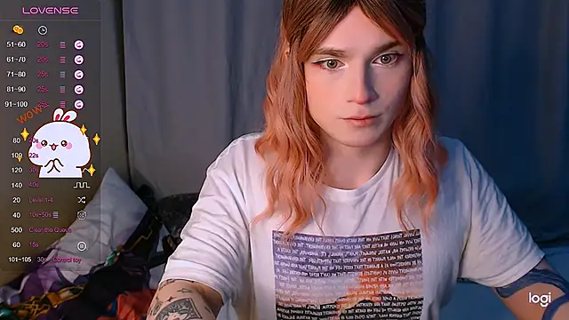 Snapshot of Alice_Hells chatting on January 27, 4:09 am Alice Hells online show from January 27, 4:09 am