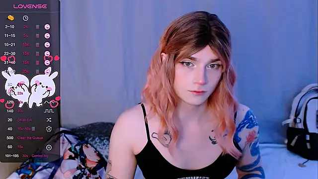 Snapshot of Alice_Hells chatting on February 27, 5:18 am Alice Hells online show from February 27, 5:18 am