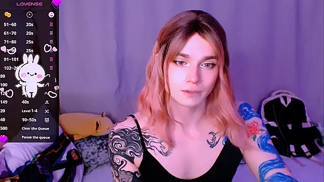 Alice Hells online show from April 21, 4:35 pm