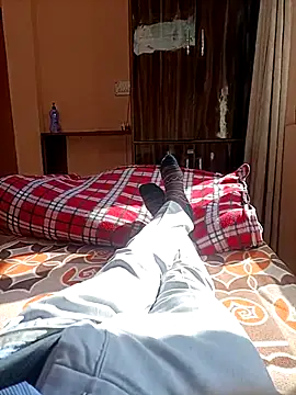 RRahullove69 online show from February 7, 8:33 am