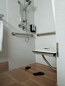 Snapshot of SirSageDaSavage chatting on February 22, 9:45 am SirSageDaSavage online show from February 22, 9:45 am