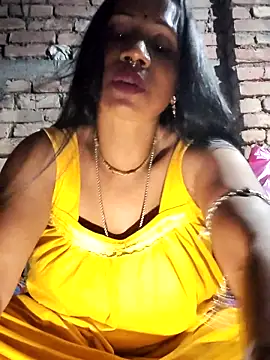 Snapshot of Hotty-dola chatting on September 15, 7:03 pm Hotty-dola online show from September 15, 7:03 pm
