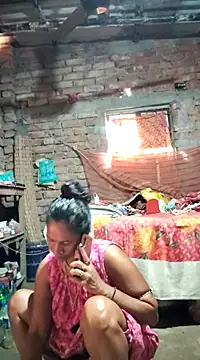 Snapshot of Hotty-dola chatting on March 6, 10:09 am Hotty-dola online show from March 6, 10:09 am