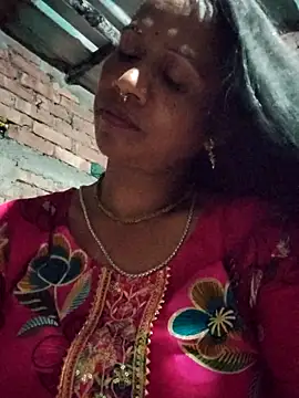 Snapshot of Hotty-dola chatting on September 19, 4:22 pm Hotty-dola online show from September 19, 4:22 pm