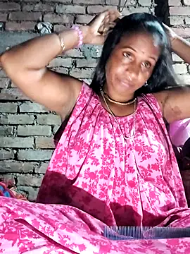 Snapshot of Hotty-dola chatting on September 16, 7:48 pm Hotty-dola online show from September 16, 7:48 pm